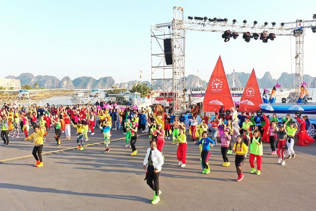 Carnaval mùa Đông – Ngày hội sắc màu Tuần Châu 2021. Ảnh minh hoạ.
