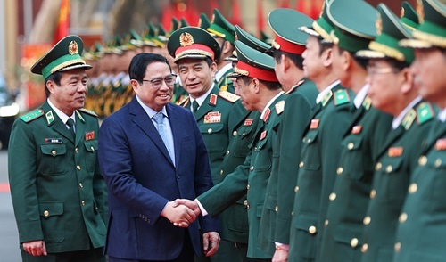 Thủ tướng Phạm Minh Chính thăm, làm việc với cán bộ, chiến sĩ Bộ đội Biên phòng
