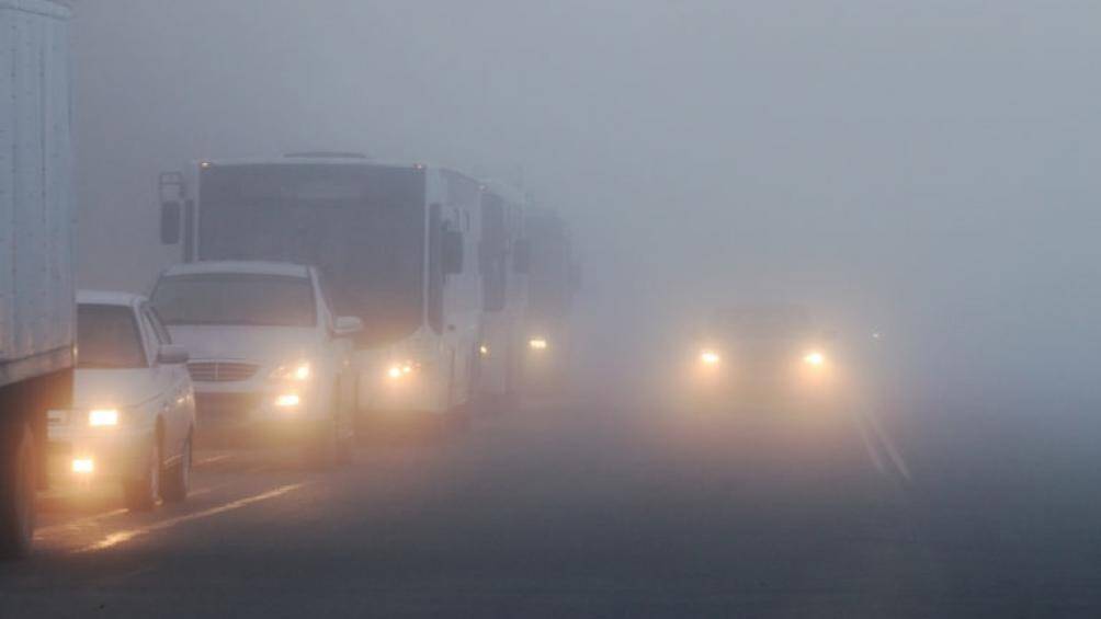 Cục Cảnh sát giao thông chỉ dẫn lái xe an toàn trong thời tiết sương mù.
